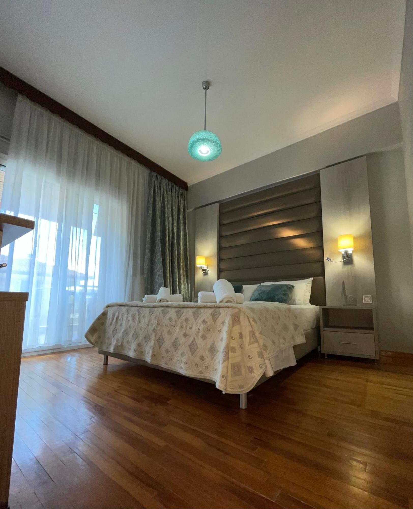 Maria Apartments Паралия Дионисиу Екстериор снимка